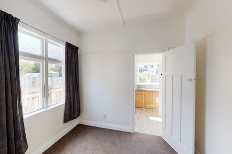 Photo of property in 26 Weka Street, Miramar, Wellington, 6022