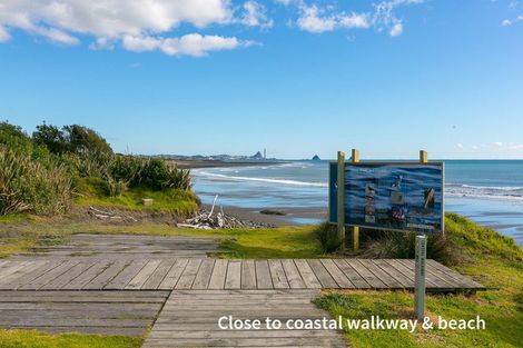 Photo of property in 5 Augusta Grove, Waiwhakaiho, New Plymouth, 4312