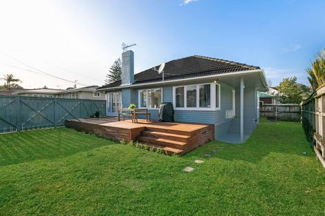 Photo of property in 1/9 Merriefield Avenue, Forrest Hill, Auckland, 0620