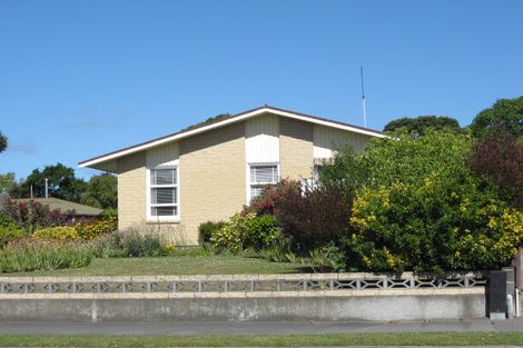 Photo of property in 12 Ensors Road, Opawa, Christchurch, 8023