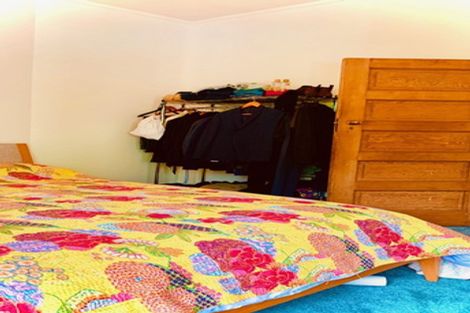 Photo of property in 6 Governor Road, Northland, Wellington, 6012