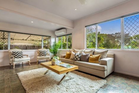 Photo of property in 490 Te Atatu Road, Te Atatu Peninsula, Auckland, 0610