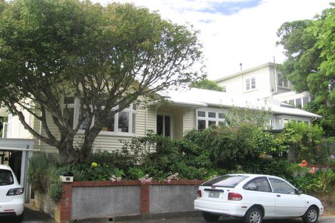 Photo of property in 23 Putnam Street, Northland, Wellington, 6012