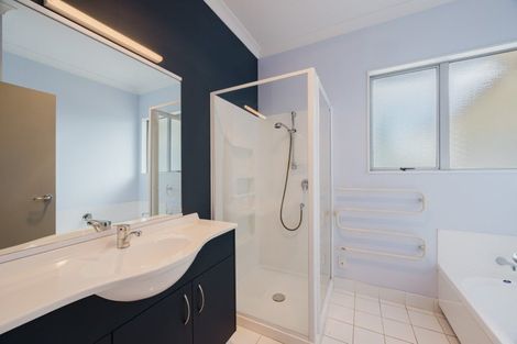 Photo of property in 8a Mount Herbert Road, Waipukurau, 4200