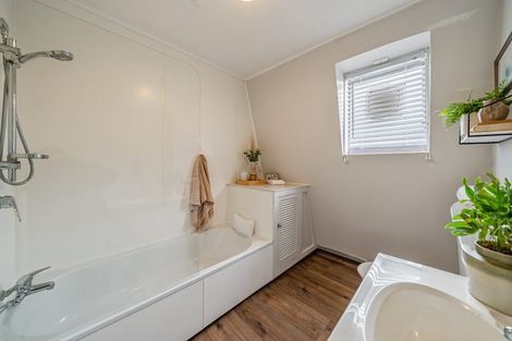 Photo of property in 7/2 Ararino Street, Trentham, Upper Hutt, 5018