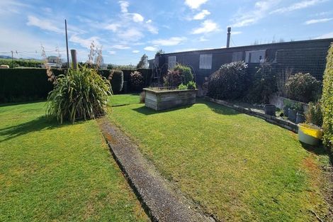 Photo of property in 22 Murchie Street, Thornbury, Riverton, 9883