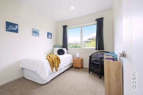 Photo of property in 16 Fruitlands Road, Kumeu, 0810