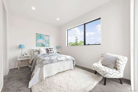 Photo of property in 17e Stanniland Street, Sunnyhills, Auckland, 2010