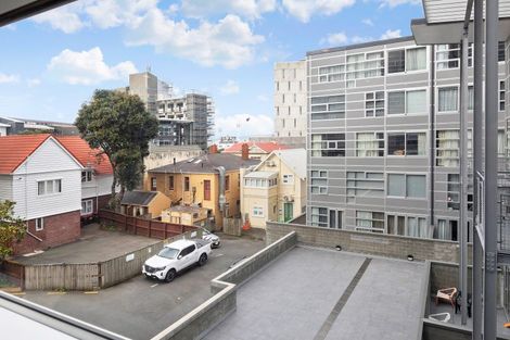 Photo of property in St Pauls Apartments, 70/43u Mulgrave Street, Thorndon, Wellington, 6011