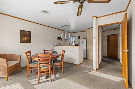 Photo of property in 3/411 Eastbourne Street East, Hastings, 4122