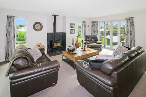 Photo of property in 134 Guy Street, Dannevirke, 4930