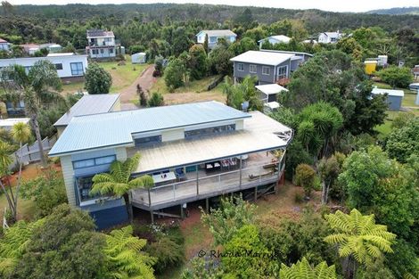 Photo of property in 16 Mariner Cove Road, Tinopai, Matakohe, 0593