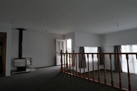 Photo of property in 31 Racecourse Road, Waiuku, 2123