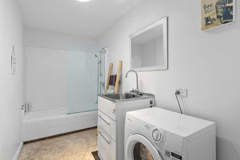Photo of property in 383 Saint Aubyn Street, Moturoa, New Plymouth, 4310