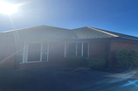 Photo of property in 2/61 Waimairi Road, Upper Riccarton, Christchurch, 8041