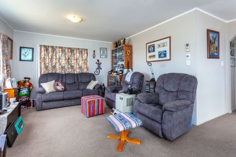Photo of property in 107 Moa Street, Whangamata, 3620