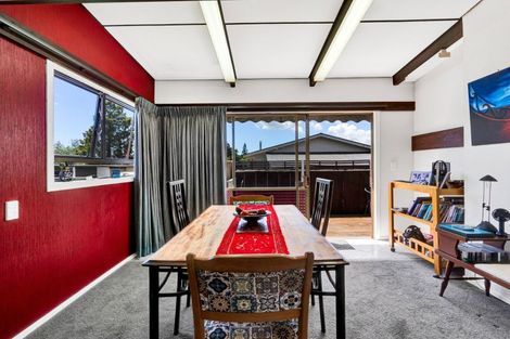 Photo of property in 8 Rewa Street, Inglewood, 4330