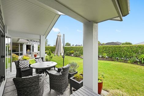 Photo of property in 7 Saint James Drive, Huntington, Hamilton, 3210