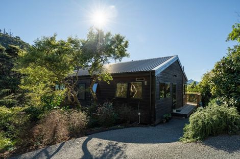 Photo of property in 29 Manuka Drive, Ngakuta Bay, Picton, 7281