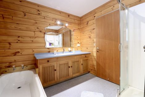 Photo of property in 458 Ponga Road, Opaheke, Papakura, 2584