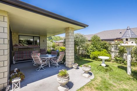Photo of property in 25 Jade Lane, Paraparaumu, 5032