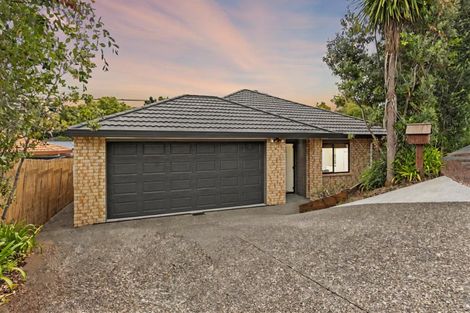 Photo of property in 17c Tirimoana Road, Te Atatu South, Auckland, 0602