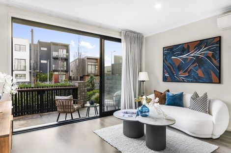 Photo of property in 229 Hobsonville Point Road, Hobsonville, Auckland, 0616