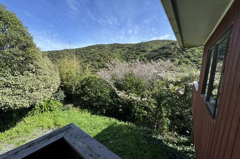 Photo of property in 80 Hazlewood Avenue, Karori, Wellington, 6012