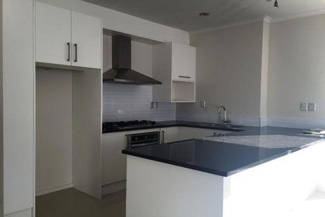 Photo of property in 16 Mcginty Street, Takanini, 2112