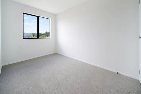 Photo of property in 27 Woven Place, Karaka, 2113