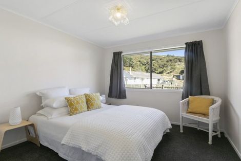 Photo of property in 22 Hamstead Street, Wainuiomata, Lower Hutt, 5014