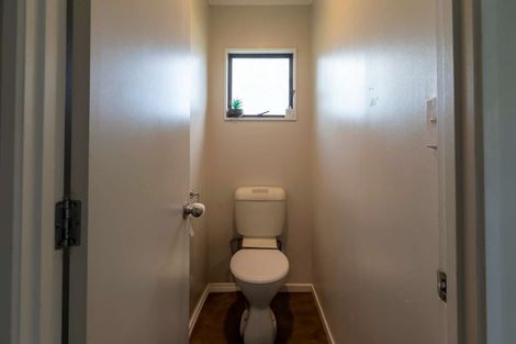 Photo of property in 23 Flaunty Place, West Harbour, Auckland, 0618