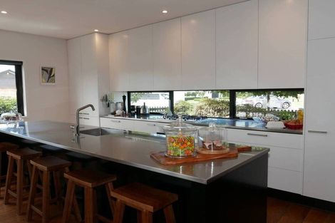 Photo of property in 1 Rostrevor Place, Mairehau, Christchurch, 8052