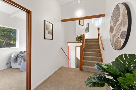 Photo of property in 107 Konini Road, Titirangi, Auckland, 0604