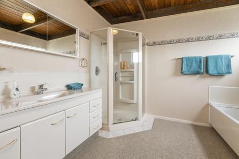 Photo of property in 33 Hinewa Road, Otumoetai, Tauranga, 3110