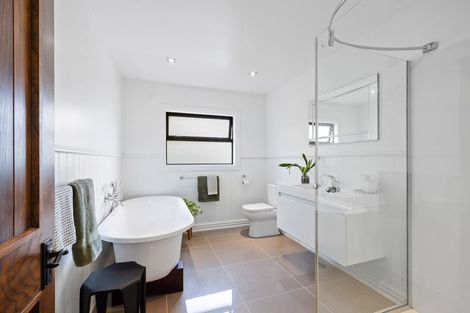 Photo of property in 224a Junction Road, Mangorei, New Plymouth, 4371