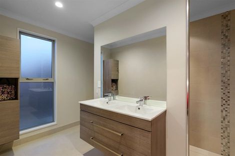 Photo of property in 58 Kotuku Crescent, Woolston, Christchurch, 8023