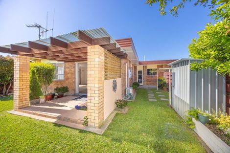 Photo of property in 3 Sandringham Road, Enderley, Hamilton, 3214