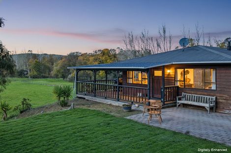 Photo of property in 193a Omokoroa Road, Omokoroa, 3114