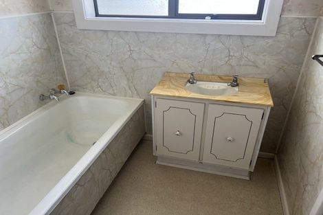 Photo of property in 510 Sawyers Arms Road, Harewood, Christchurch, 8051