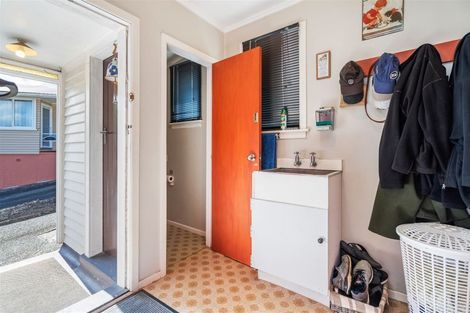 Photo of property in 7 Cartwright Road, Onerahi, Whangarei, 0110