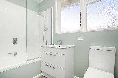 Photo of property in 73 Godley Street, Waiwhetu, Lower Hutt, 5010
