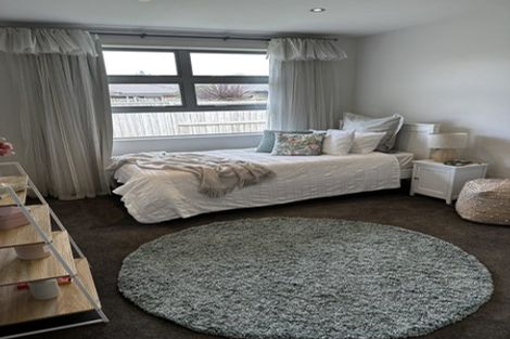 Photo of property in 15 Shalimar Place, Huntington, Hamilton, 3210