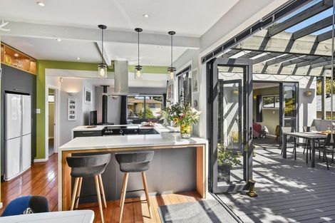 Photo of property in 11 Totara Avenue, Pukekohe, 2120