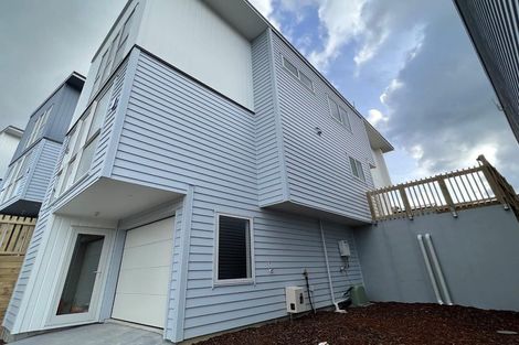 Photo of property in 3 Waihou Crescent, Albany Heights, Auckland, 0632