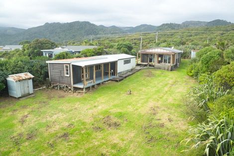 Photo of property in 1307 Coast Road, Nine Mile, Runanga, 7873