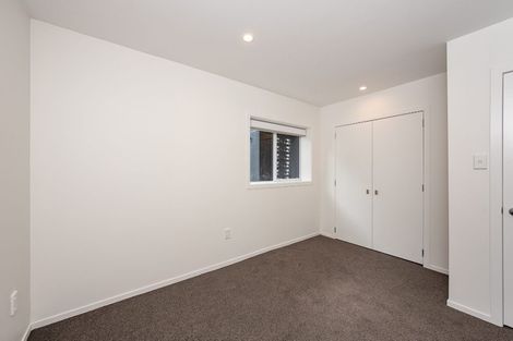 Photo of property in 25f2 Kitchener Terrace, Johnsonville, Wellington, 6037