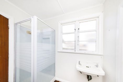 Photo of property in 16 Manuka Street, Hokowhitu, Palmerston North, 4410