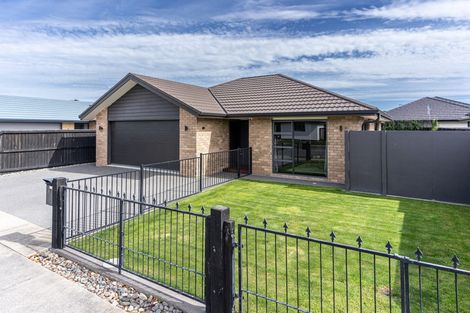 Photo of property in 8 Norrie Way, Kaiapoi, 7630