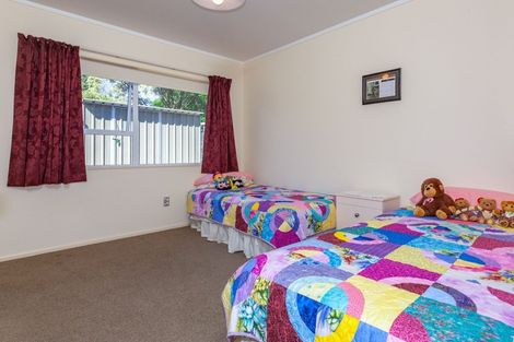 Photo of property in 126 Moana Anu Anu Avenue, Whangamata, 3620